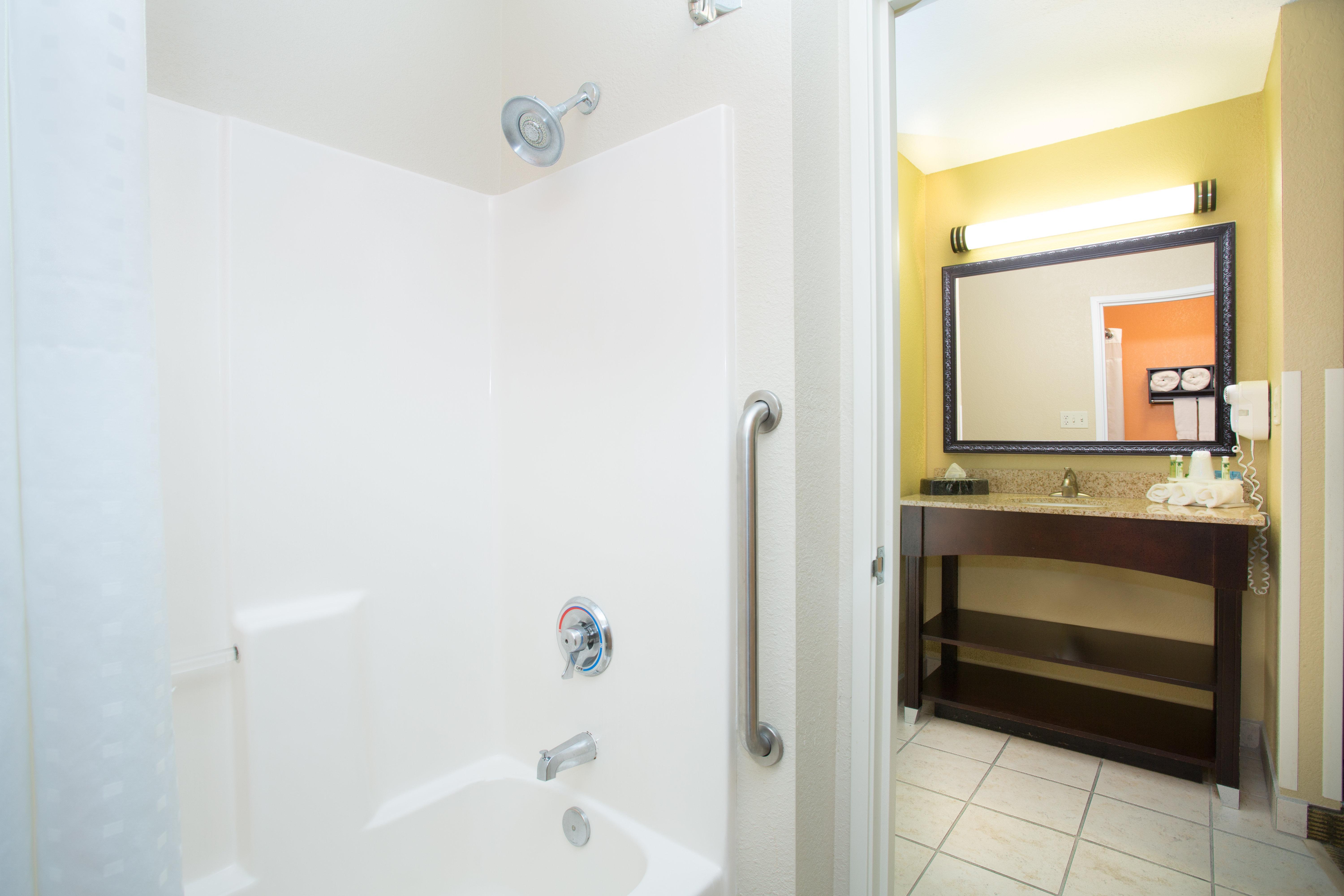Holiday Inn Express Hotel & Suites Lexington By Ihg Dış mekan fotoğraf