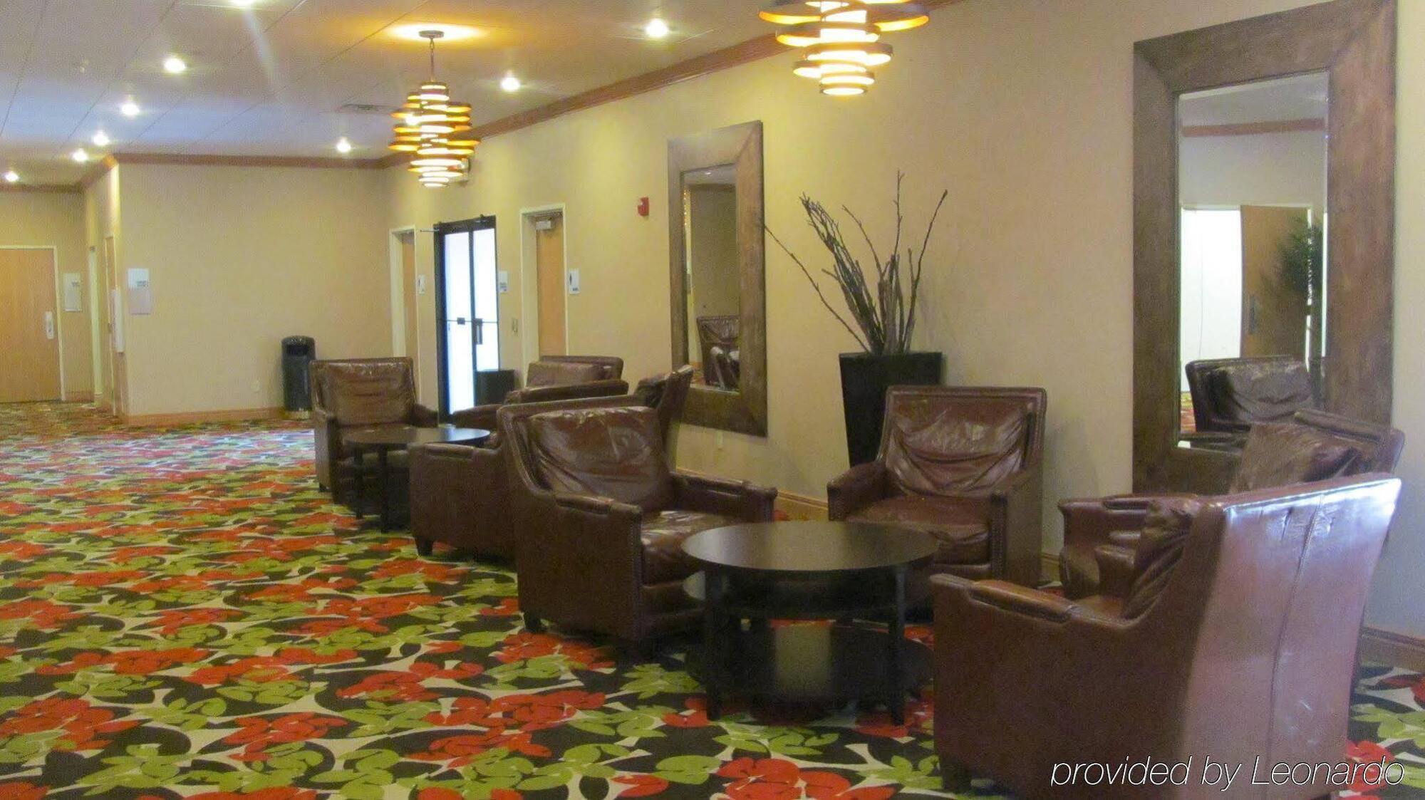 Holiday Inn Express Hotel & Suites Lexington By Ihg Dış mekan fotoğraf