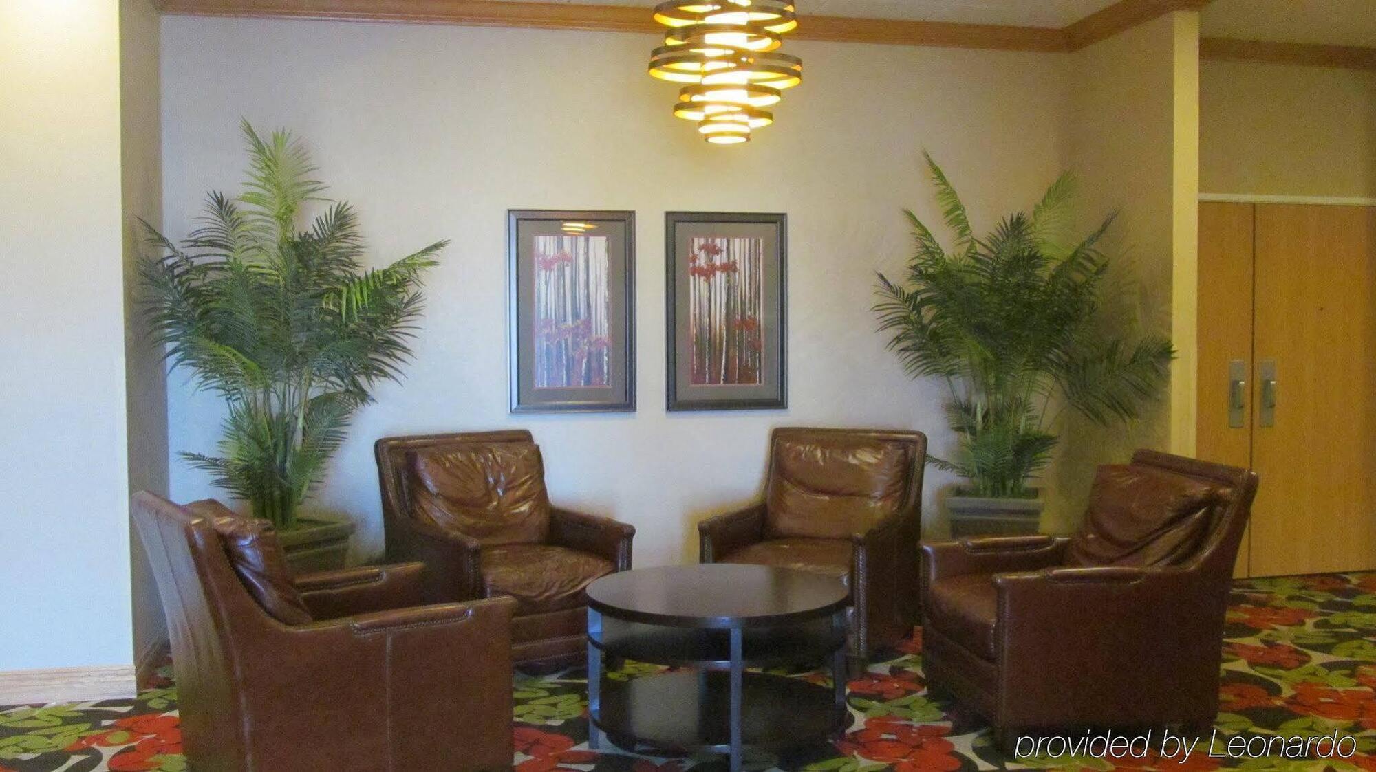 Holiday Inn Express Hotel & Suites Lexington By Ihg Dış mekan fotoğraf