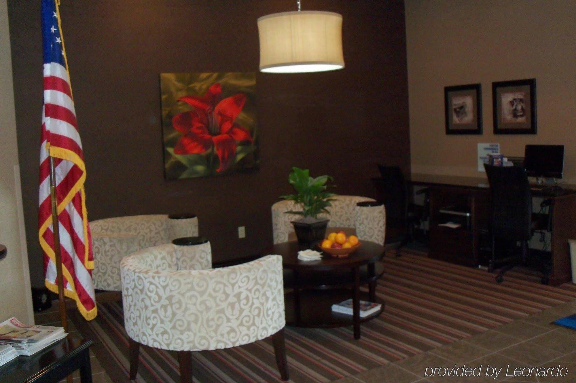 Holiday Inn Express Hotel & Suites Lexington By Ihg Dış mekan fotoğraf